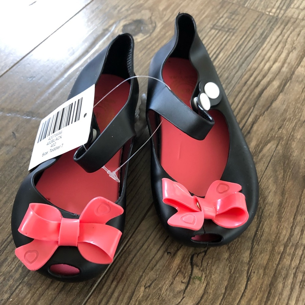 NWT Sz 7 Black Mini Melissa Style Shoes with Red Bows